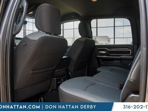 Used 2024 RAM 2500 Big Horn AWD/4WD image 23