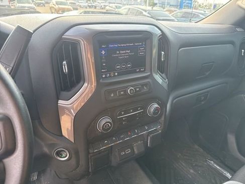 Used 2023 Chevrolet Silverado 1500 Custom Trail Boss image 16