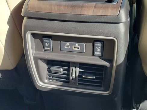 Used 2020 Nissan Murano Platinum w/ Cargo Package FWD image 6