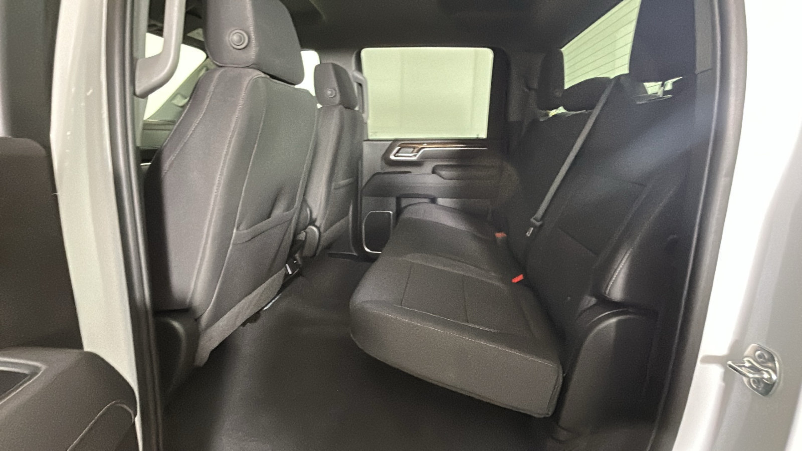 New 2026 GMC Sierra 2500 SLE w/ SLE Value Package; AWD/4WD image 30