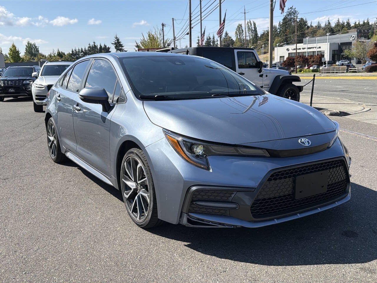 Used 2020 Toyota Corolla XSE FWD image 10