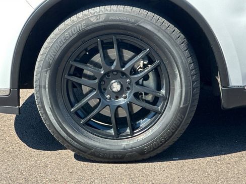 Used 2015 Dodge Durango Limited w/ Nav & Power Liftgate Group RWD image 24