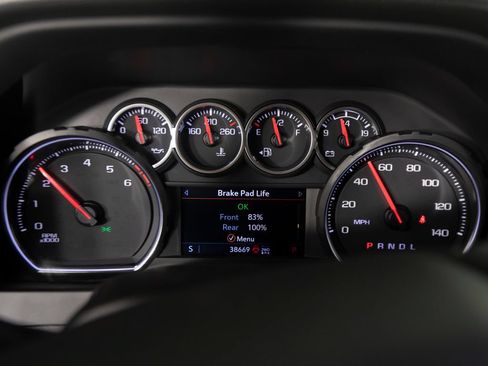 Used 2022 Chevrolet Silverado 2500 Custom w/ Custom Value Package AWD/4WD image 16