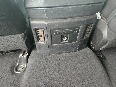 Used 2013 RAM 2500 Laramie w/ Cold Weather Group image 14