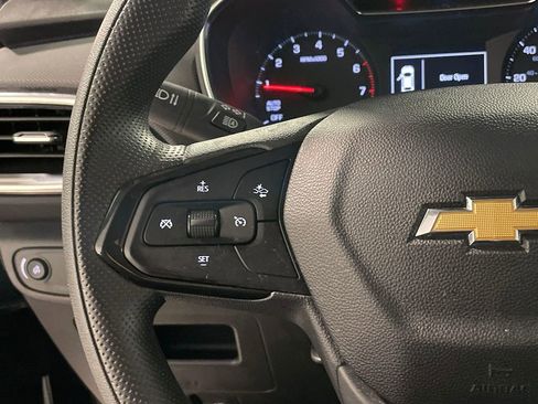 Used 2023 Chevrolet TrailBlazer LT image 33