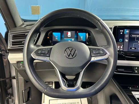 Used 2024 Volkswagen Atlas Cross Sport SEL Premium R-Line AWD/4WD image 18