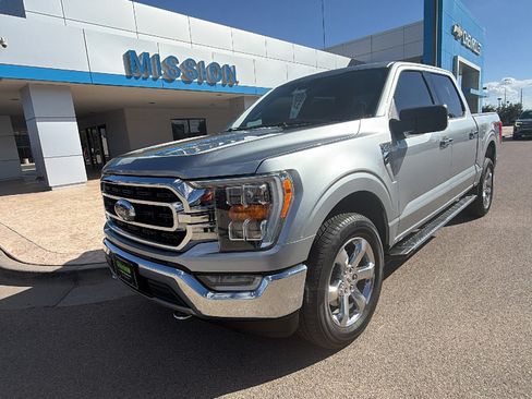 Used 2021 Ford F150 XLT w/ Equipment Group 302A High AWD/4WD image 3