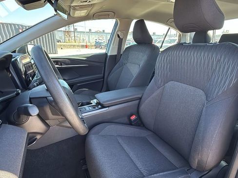 Used 2025 Toyota Camry LE FWD image 14