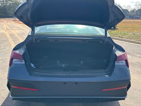 New 2025 Hyundai Elantra Sport image 18