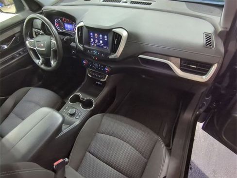 Used 2022 GMC Terrain SLE w/ Driver Convenience Package image 27