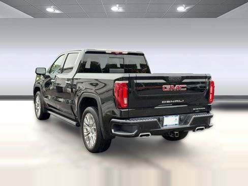 Used 2021 GMC Sierra 1500 Denali w/ Denali Ultimate Package AWD/4WD image 3