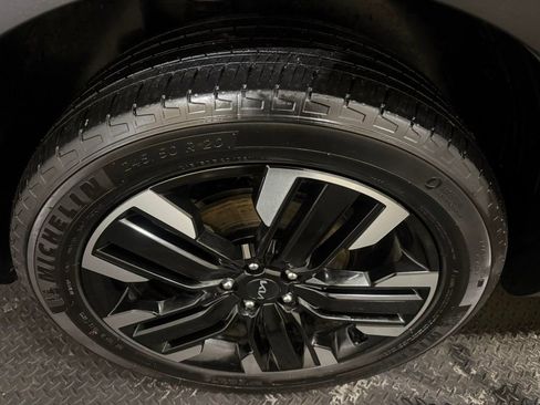 Used 2023 Kia Telluride SX image 16