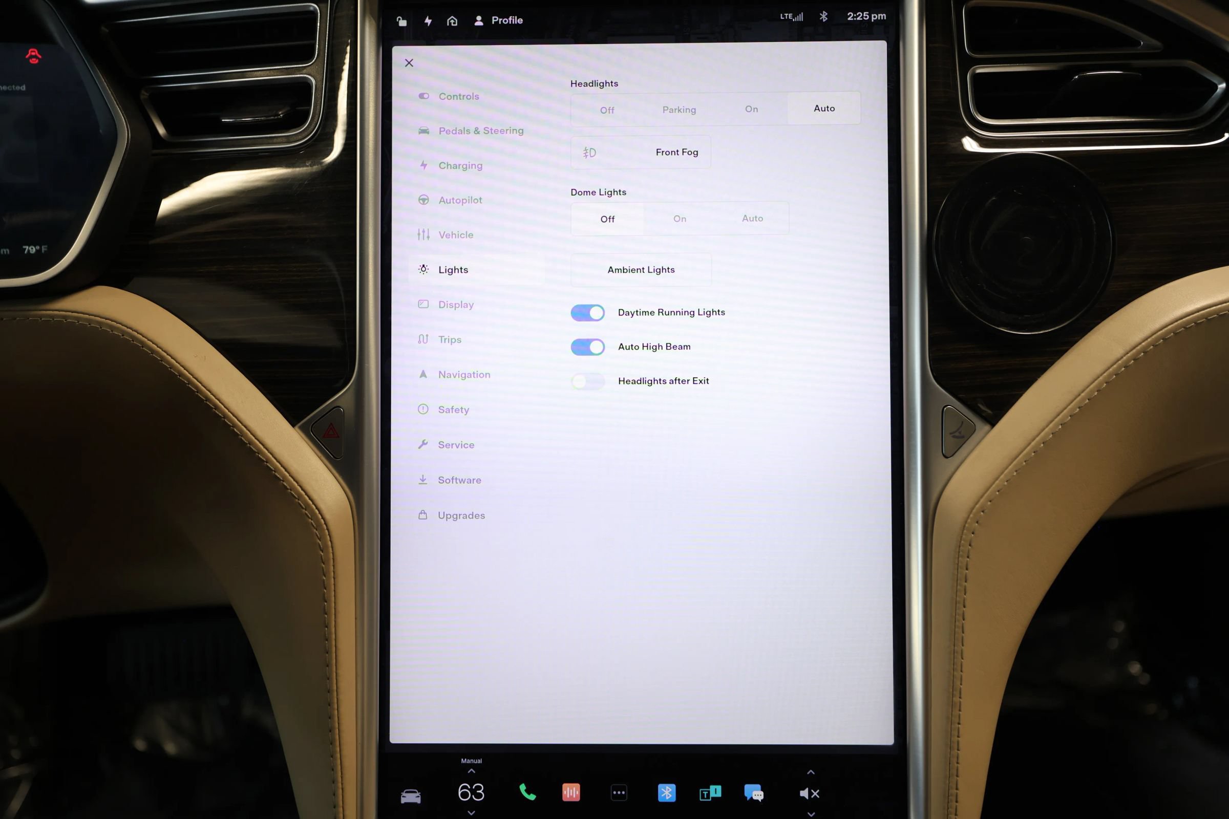 Used 2015 Tesla Model S 85 RWD image 61