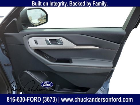 New 2026 Ford Explorer Active AWD/4WD image 27
