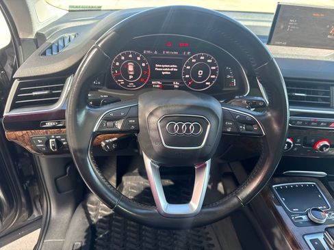 Used 2019 Audi Q7 3.0T Premium Plus w/ Premium Plus Package AWD/4WD image 14