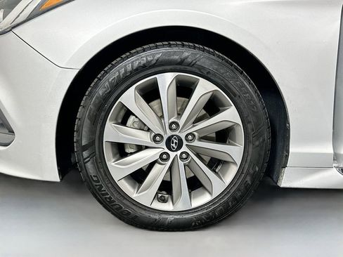 Used 2016 Hyundai Sonata Sport w/ Option Group 1V image 31