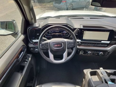Used 2024 GMC Sierra 1500 SLT AWD/4WD image 20