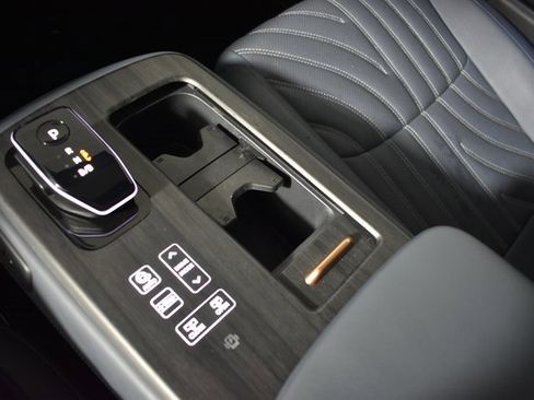 Certified 2023 Nissan Ariya image 26