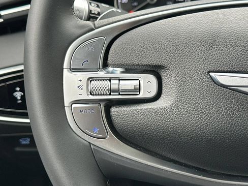 Used 2025 Genesis GV70 2.5T w/ Select Package AWD/4WD image 29