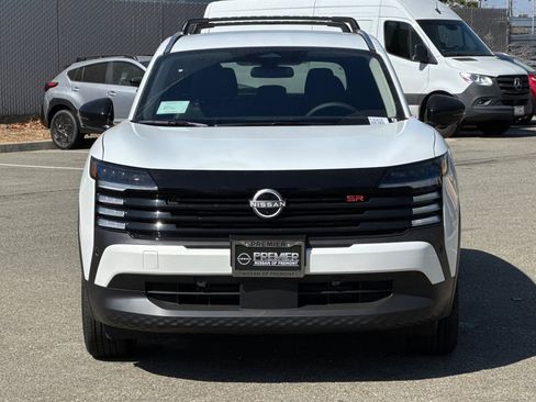 New 2026 Nissan Kicks SR w/ Cold Weather Package image 6