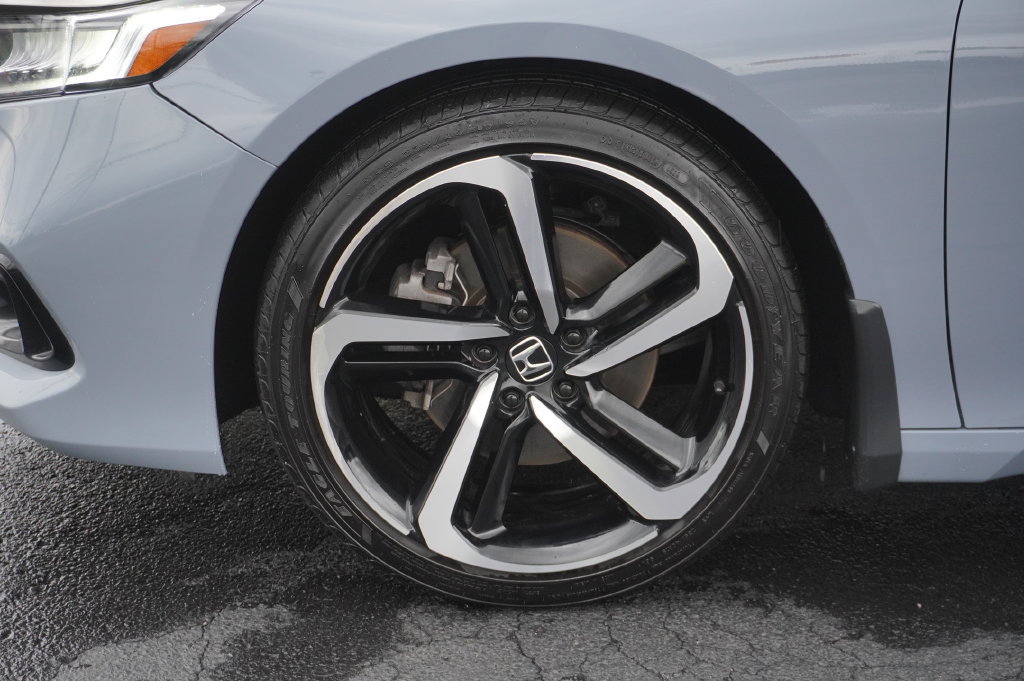 Used 2022 Honda Accord Sport image 10