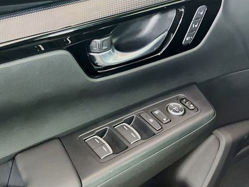 Certified 2025 Honda CR-V EX-L image 13