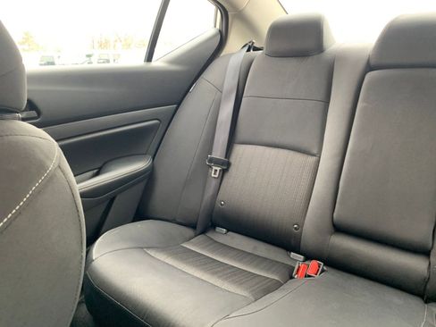 Used 2025 Nissan Altima 2.5 SV image 40