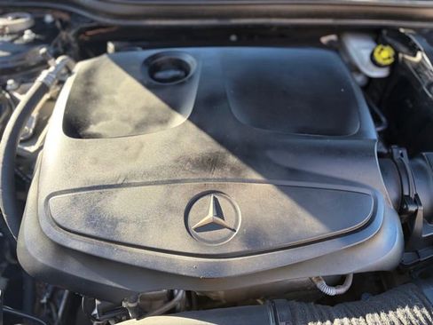 Used 2016 Mercedes-Benz CLA 250 image 31