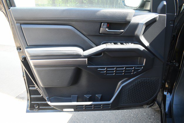 Certified 2025 Toyota 4Runner SR5 AWD/4WD image 13
