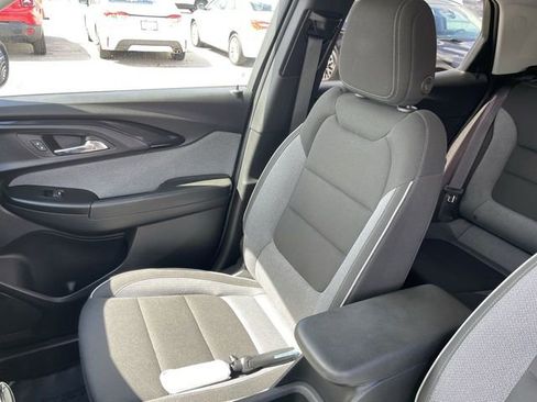 Used 2023 Chevrolet TrailBlazer LT w/ Convenience Package image 23
