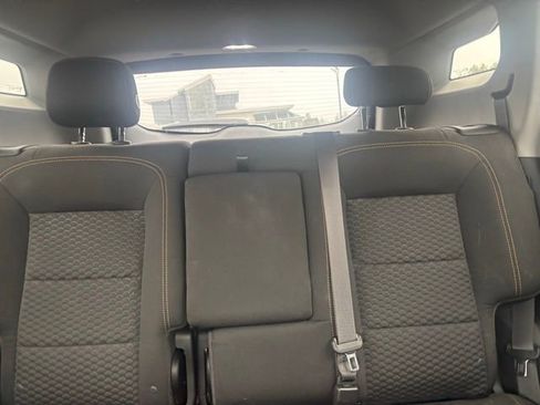 Used 2018 GMC Terrain SLE image 12