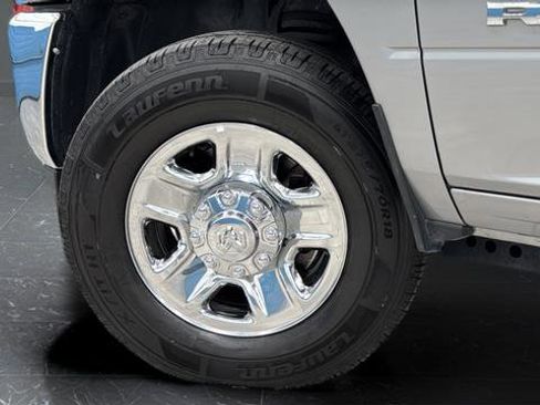 Used 2022 RAM 2500 Big Horn AWD/4WD image 35