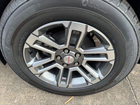 New 2026 GMC Terrain Elevation w/ Technology Package II image 6