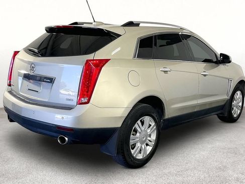 Used 2016 Cadillac SRX Luxury w/ Driver Awareness Package FWD image 4