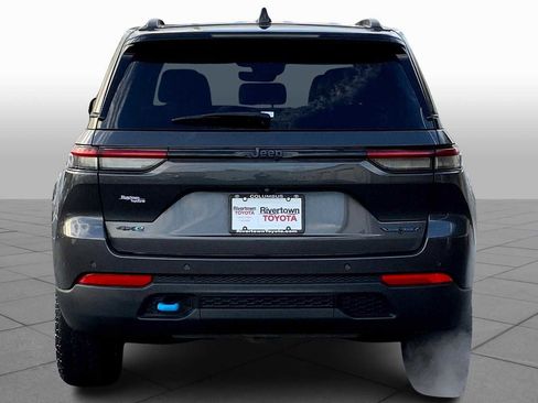 Used 2022 Jeep Grand Cherokee Trailhawk AWD/4WD image 5