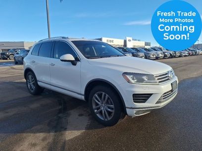 Used 2016 Volkswagen Touareg Sport