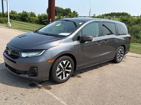 Used 2025 Honda Odyssey EX-L image 5