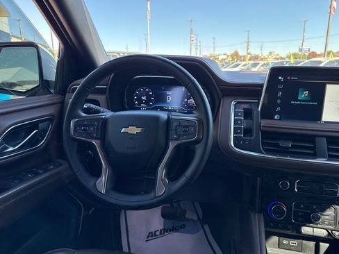 Used 2024 Chevrolet Suburban High Country w/ Max Trailering Package AWD/4WD image 44