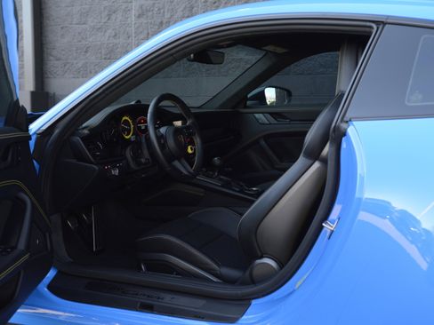 Certified 2024 Porsche 911 Carrera T image 13