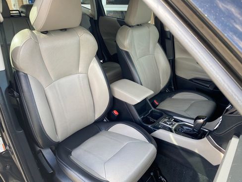 Used 2020 Subaru Forester Limited w/ Popular Package #3 image 16