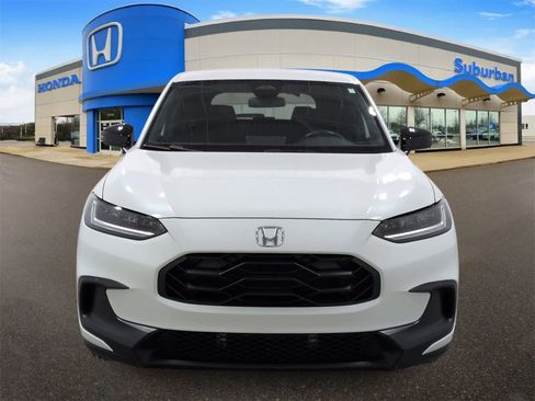 Used 2024 Honda HR-V Sport image 3