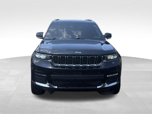 Used 2021 Jeep Grand Cherokee L Limited AWD/4WD image 3