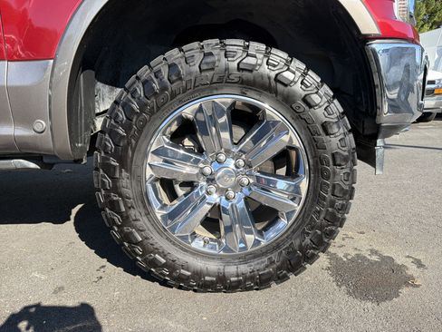 Used 2018 Ford F150 King Ranch w/ Equipment Group 601A Luxury AWD/4WD image 13