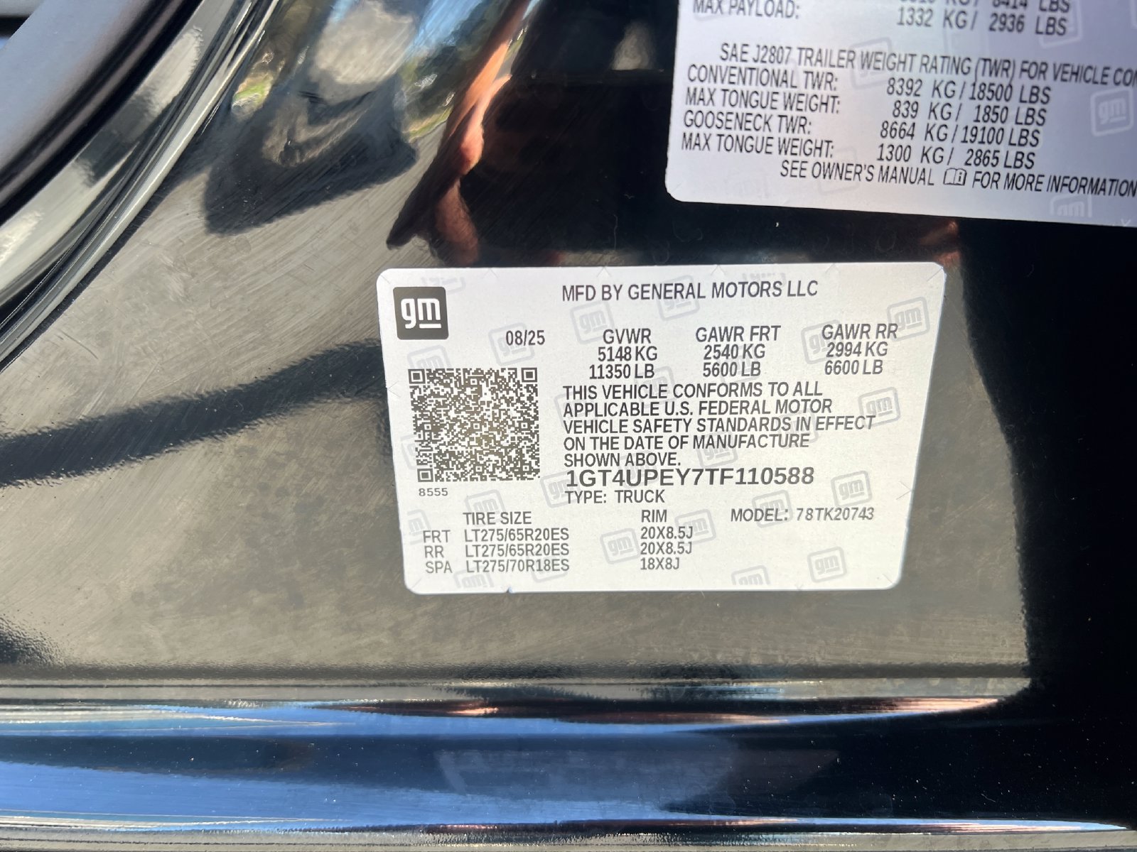 Used 2026 GMC Sierra 2500 AT4 w/ AT4 Premium Plus Package AWD/4WD image 33