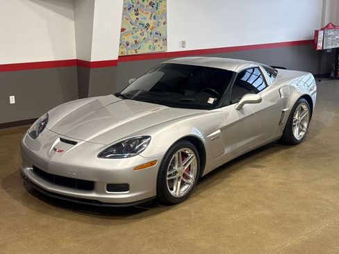 Used 2007 Chevrolet Corvette Z06 w/ Preferred Equipment Group RWD image 98