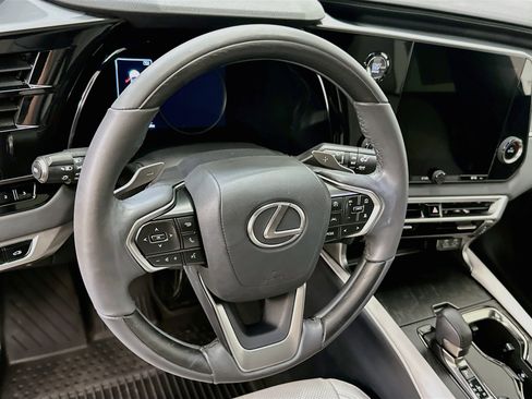 Used 2023 Lexus RX 350 Premium w/ Accessory Package AWD/4WD image 18