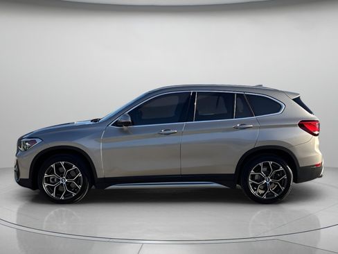 Used 2021 BMW X1 xDrive28i image 5
