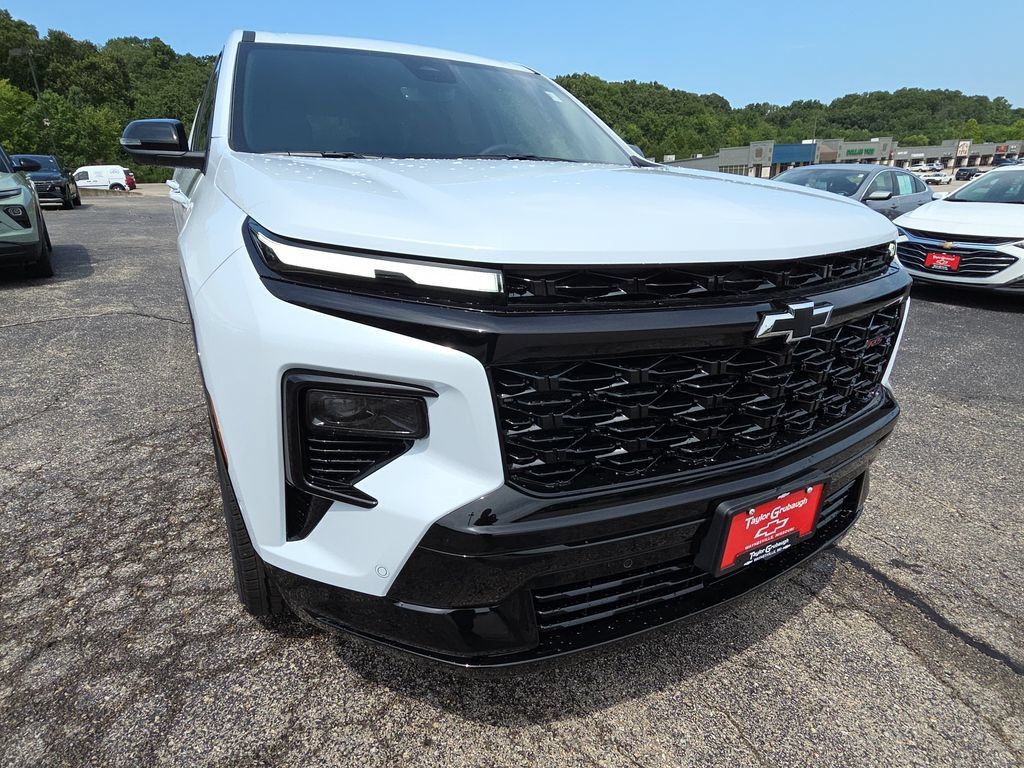 New 2026 Chevrolet Traverse RS FWD image 11