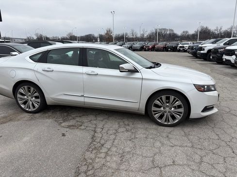 Used 2015 Chevrolet Impala LTZ image 4