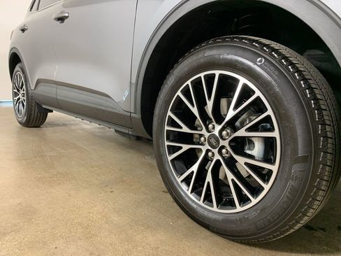 Used 2025 Ford Escape Base image 6